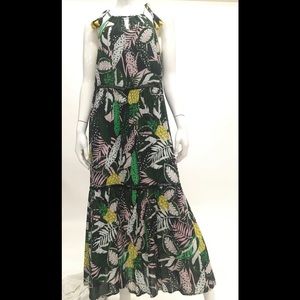 🔥🔥NWT Maxi dress 🔥🔥🔥